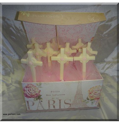 Amazing Cross White Chocolate Lollipops Centerpiece Idea Amazing Cross White Chocolate Lollipops Centerpiece Idea