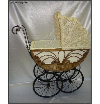 Amazing Heirloom Baptism Wicker Stroller with Lace Amazing Heirloom Baptism Wicker Stroller with Lace