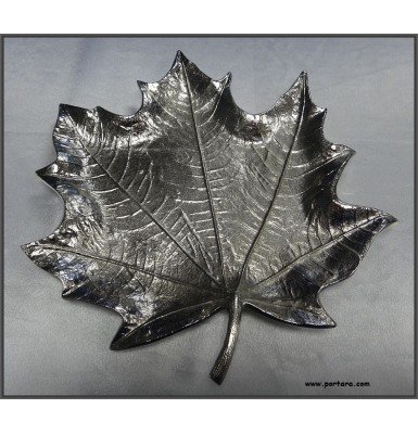 Amazing Maple Leaf Dish