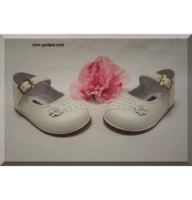  The Princess Girls White Leather Shoes